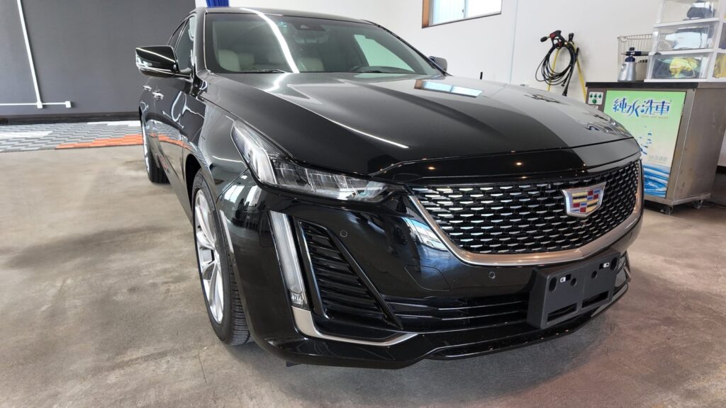 キャデラック CT5のセラミックコーティング施工