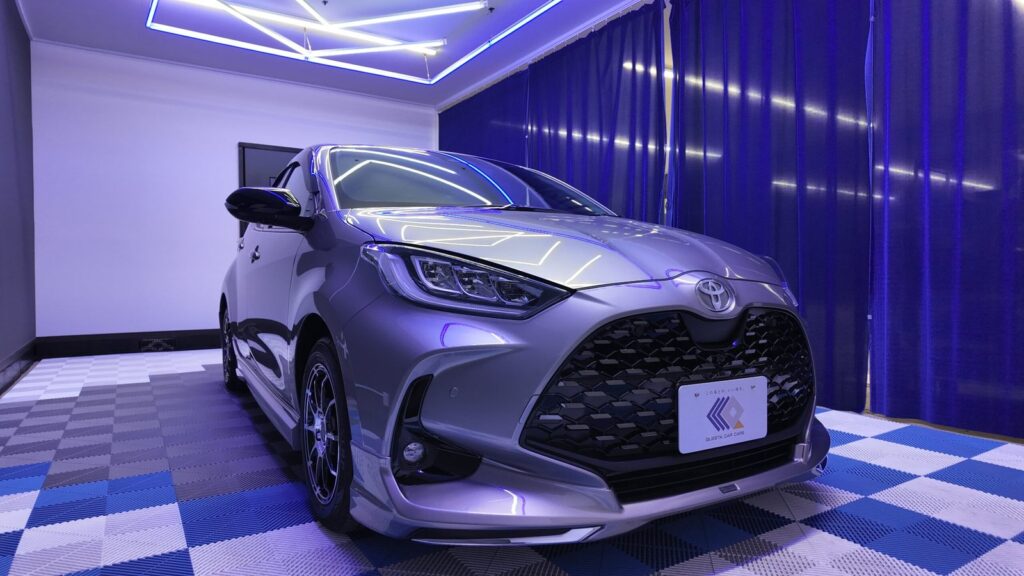 sx040-questa-yaris-07 - SystemXセラミックコーティング|米国製特殊コーティング トヨタ ヤリスの仕上がり