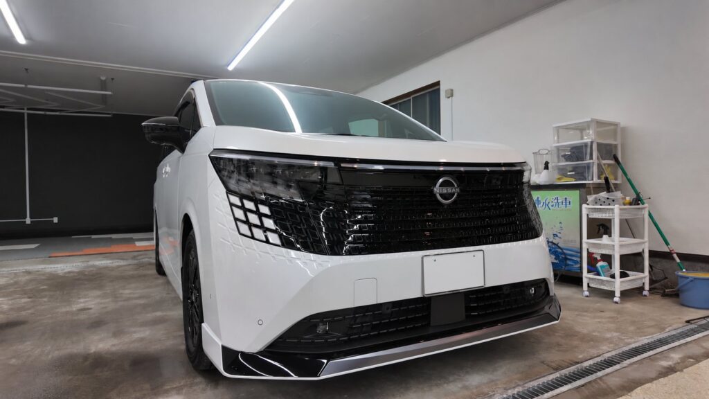 日産 エルグランドのセラミックコーティング施工