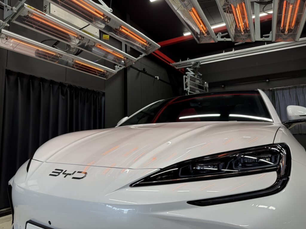 BYD シーライオン7のセラミックコーティング施工