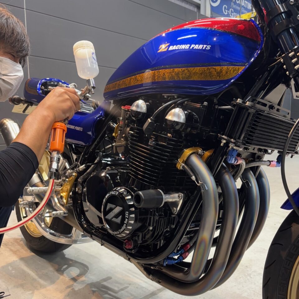カワサキ ゼファー750のセラミックコーティング施工